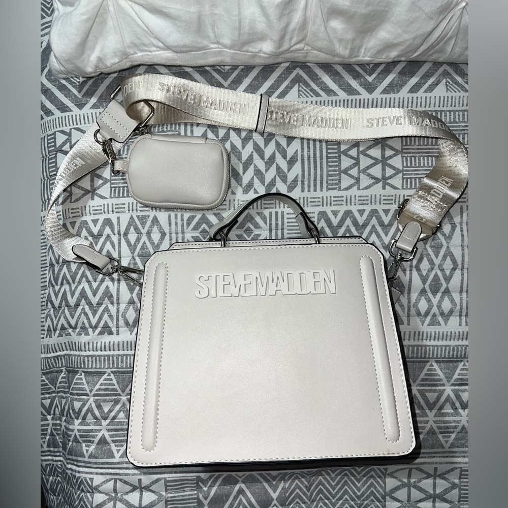 Steve Madden Bevelyn Convertible Crossbody Bag, Chalk